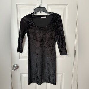 Heart & Hips Black Long Sleeve Dress
